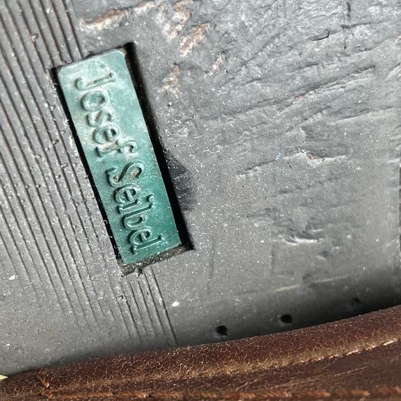 DONATING SOON 🎈OFFERS WELCOME🎈 Bundle of Shoes Josef  Seibel  Made of Leather - Picture 9 of 14